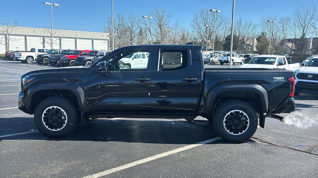 New 2026 Toyota Tacoma TRD Off-Road AWD/4WD image 4