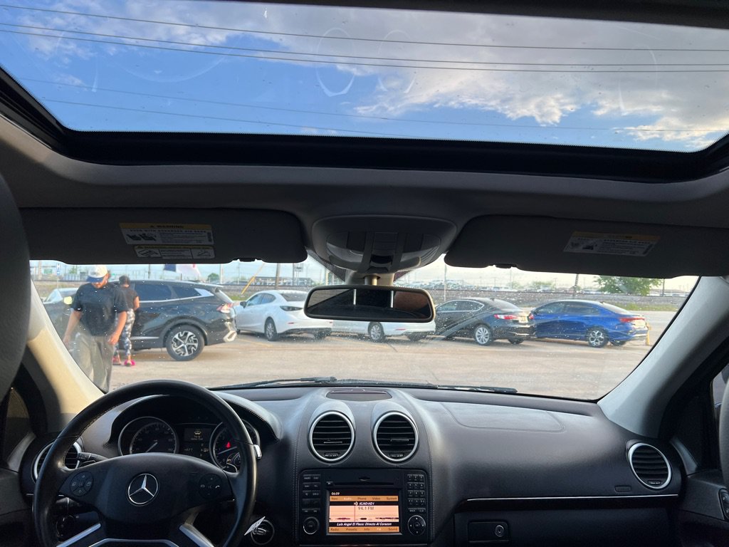 Used 2010 Mercedes-Benz GL 450 4MATIC image 19