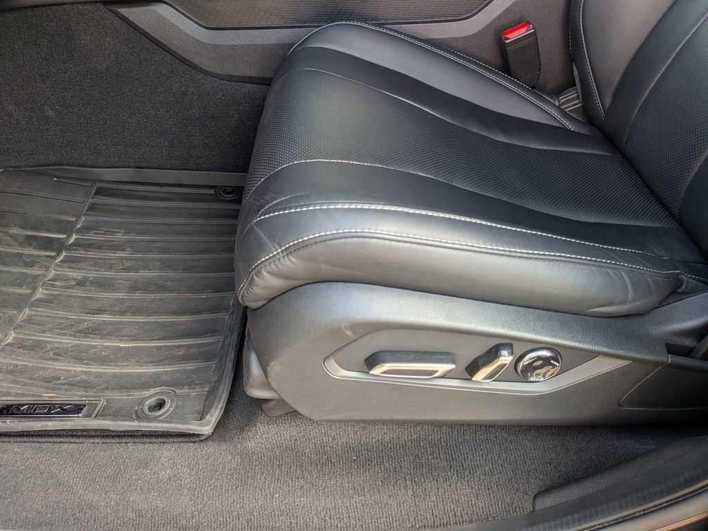 Used 2023 Acura MDX FWD w/ Technology Package image 15