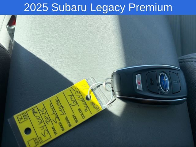 Used 2025 Subaru Legacy Premium AWD/4WD image 29