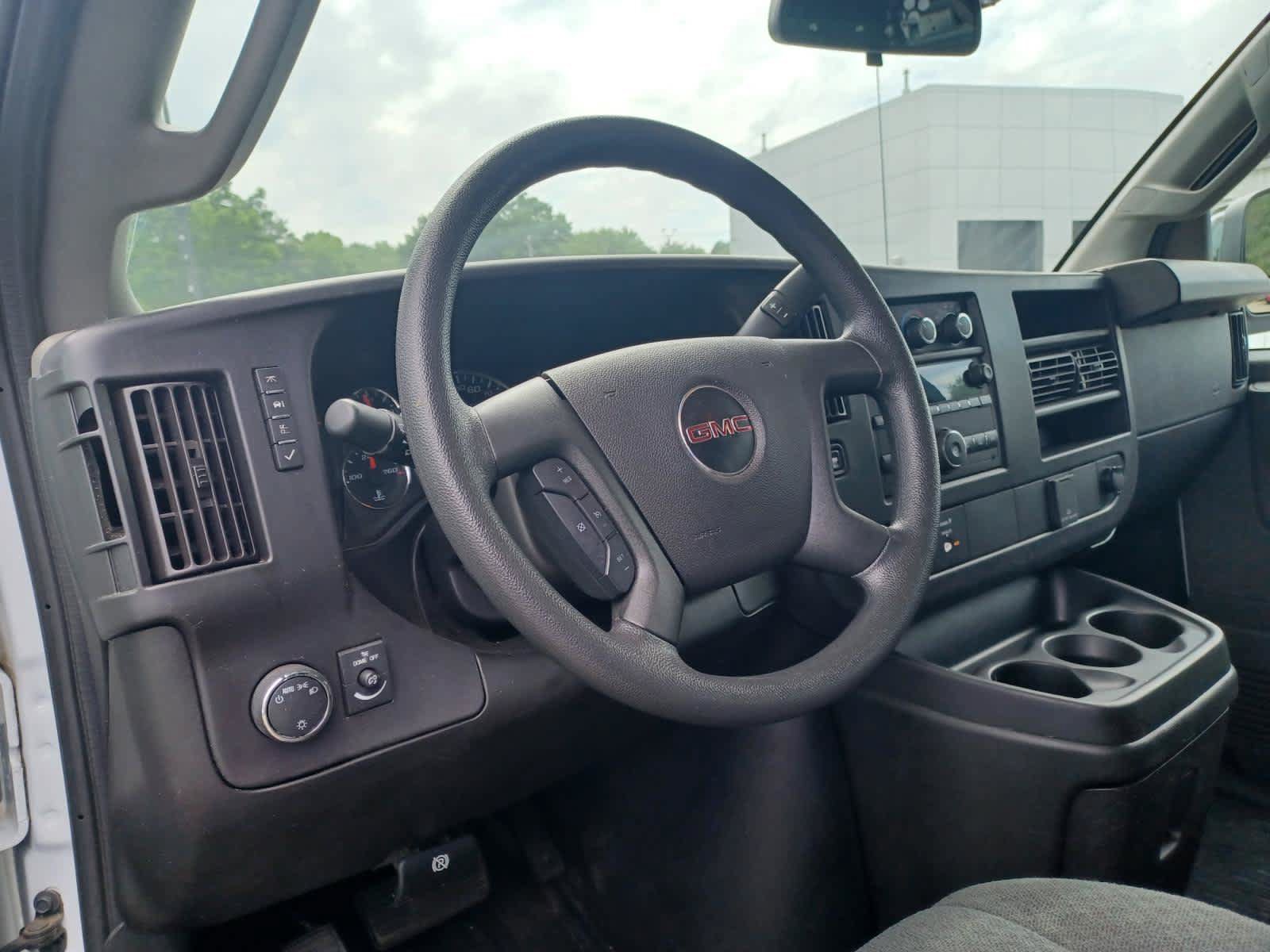 Used 2024 GMC Savana 2500 w/ Driver Convenience Package RWD image 8