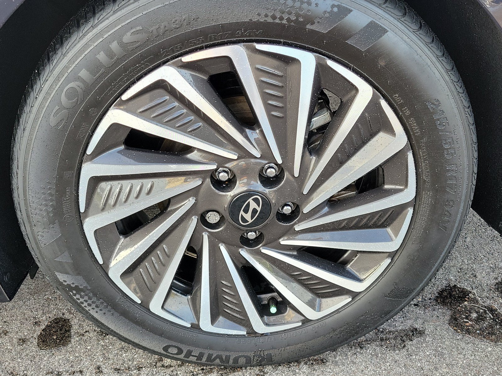 Used 2024 Hyundai Sonata Limited FWD image 12