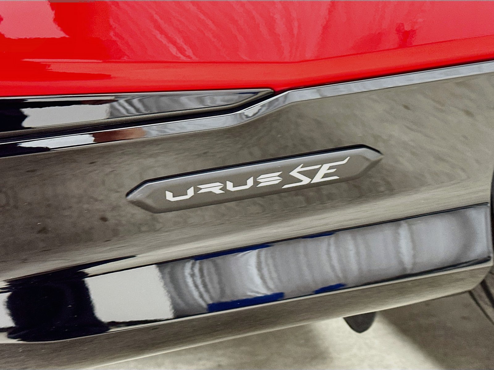 Used 2025 Lamborghini Urus S AWD/4WD image 64
