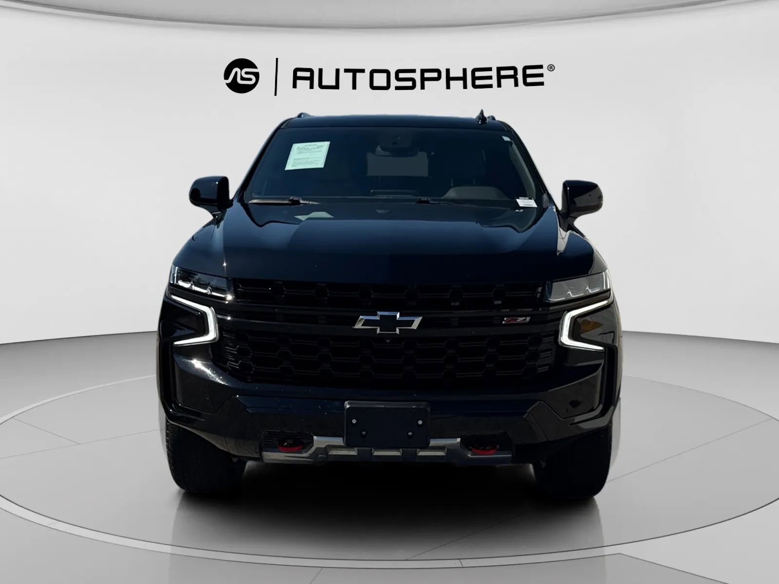 Used 2023 Chevrolet Tahoe Z71 w/ Luxury Package AWD/4WD image 2