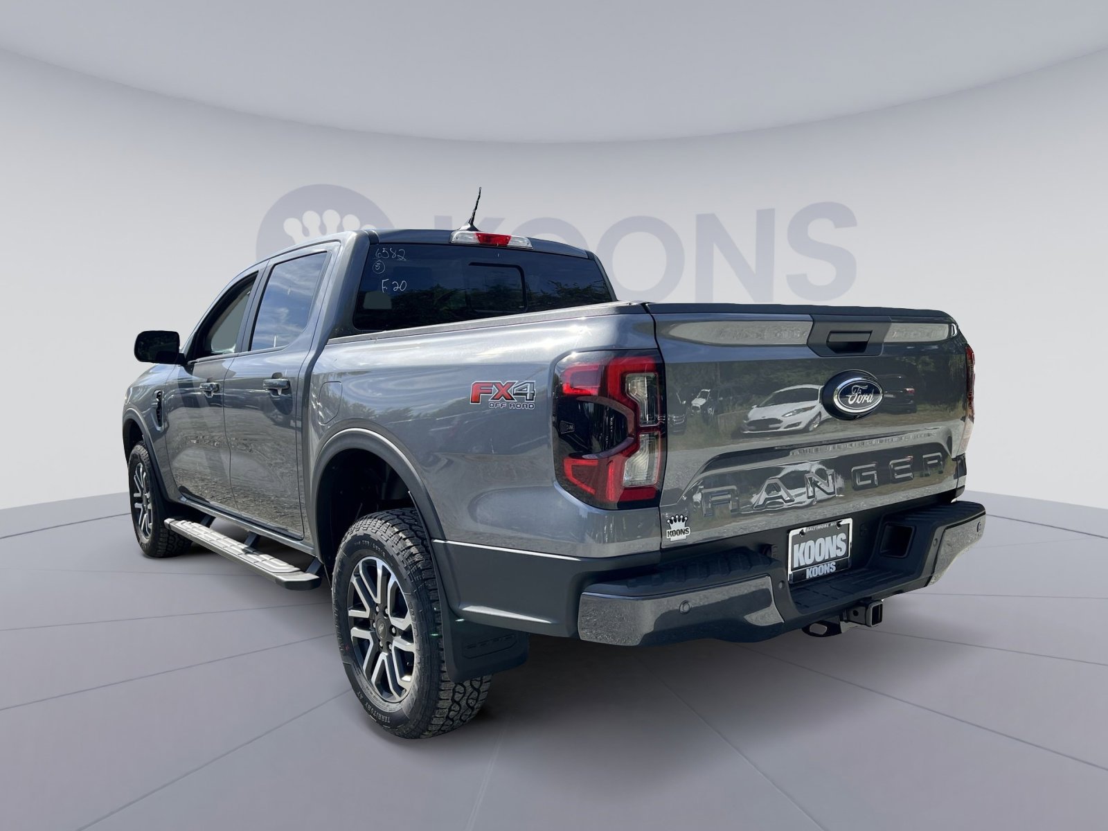 New 2025 Ford Ranger Lariat w/ FX4 Off-Road Package image 4