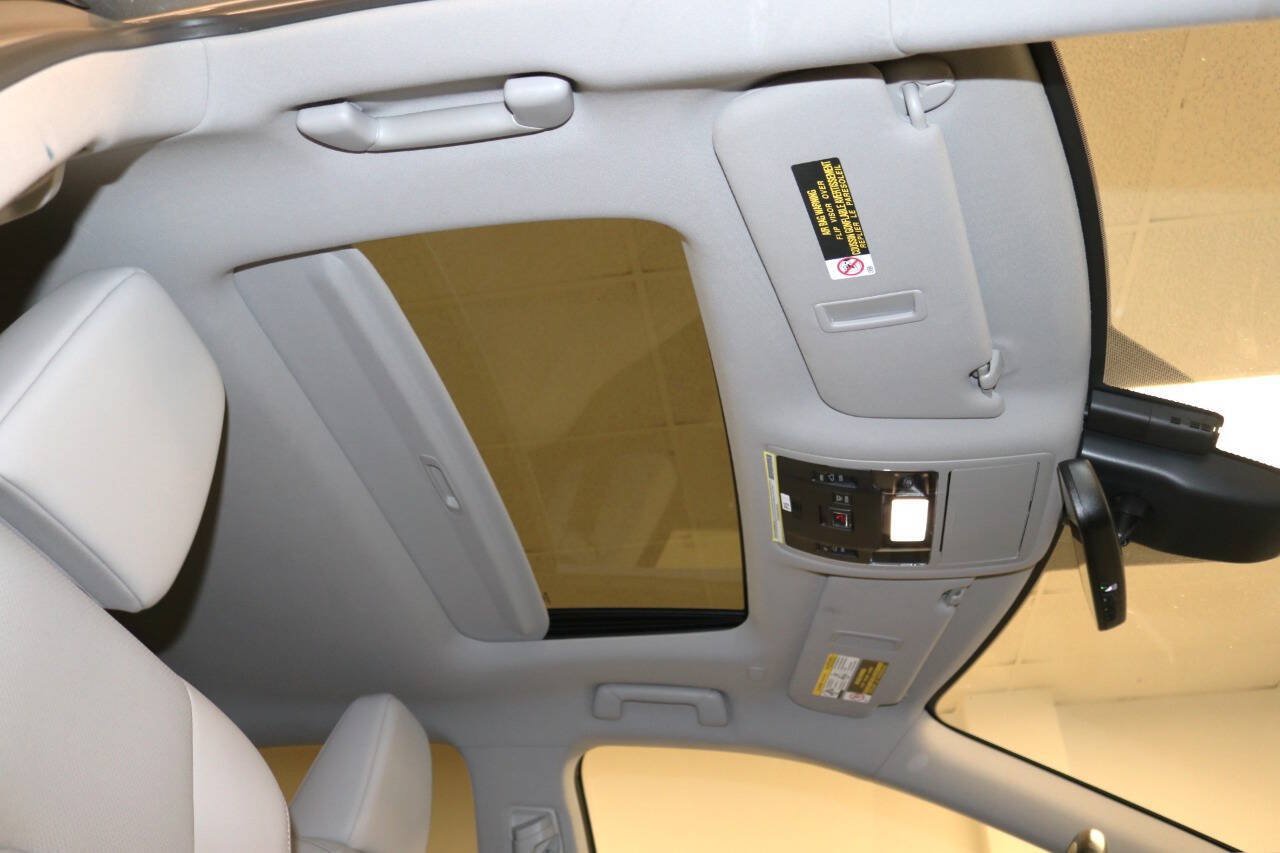 Used 2022 Lexus RX 350 FWD w/ Premium Package image 96