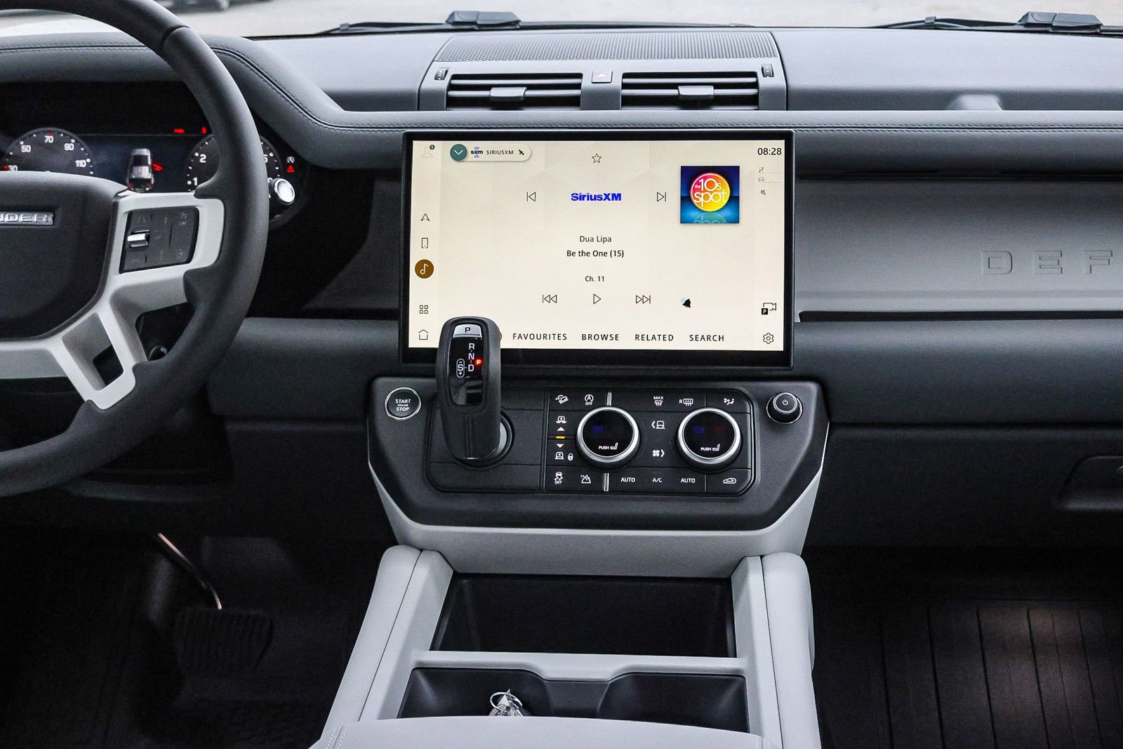 New 2026 Land Rover Defender 110 X-Dynamic SE image 23