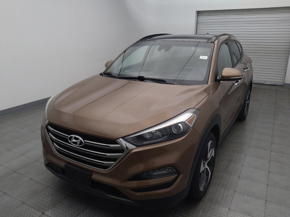 Used 2016 Hyundai Tucson Limited w/ Option Group 03 AWD/4WD image 15