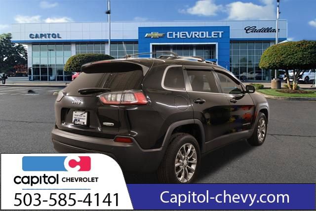Used 2019 Jeep Cherokee Latitude Plus w/ Cold Weather Group FWD image 2