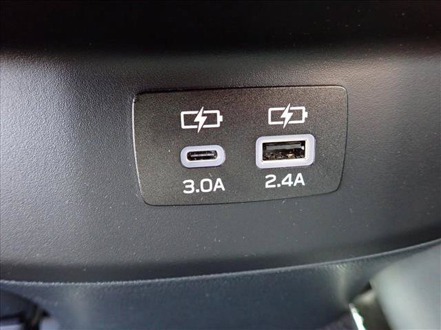 Certified 2025 Subaru Outback Premium AWD/4WD image 11