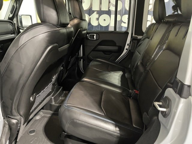 Used 2024 Jeep Wrangler Unlimited Rubicon 4xe image 19