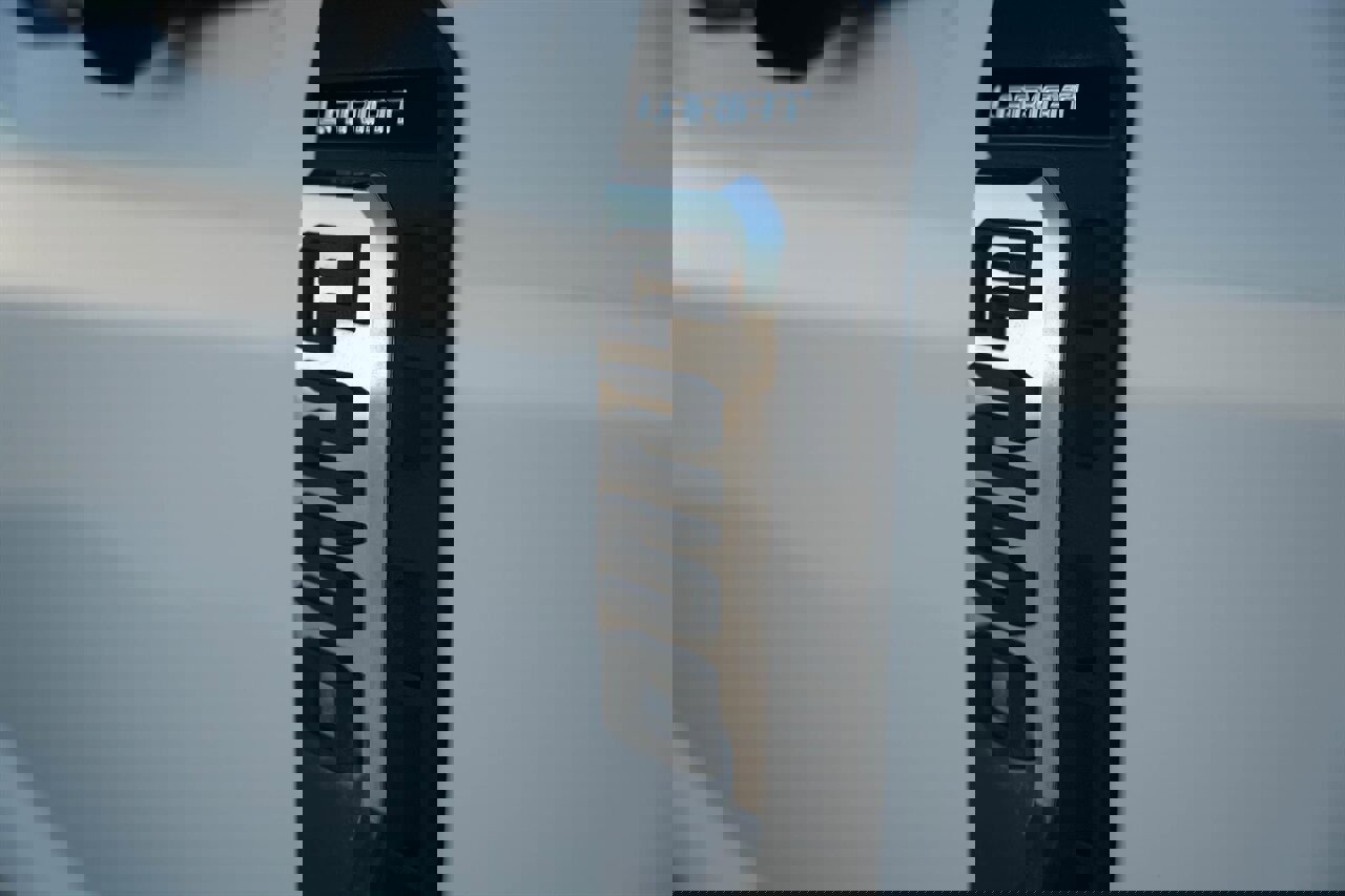 Used 2024 Ford F250 Lariat image 10