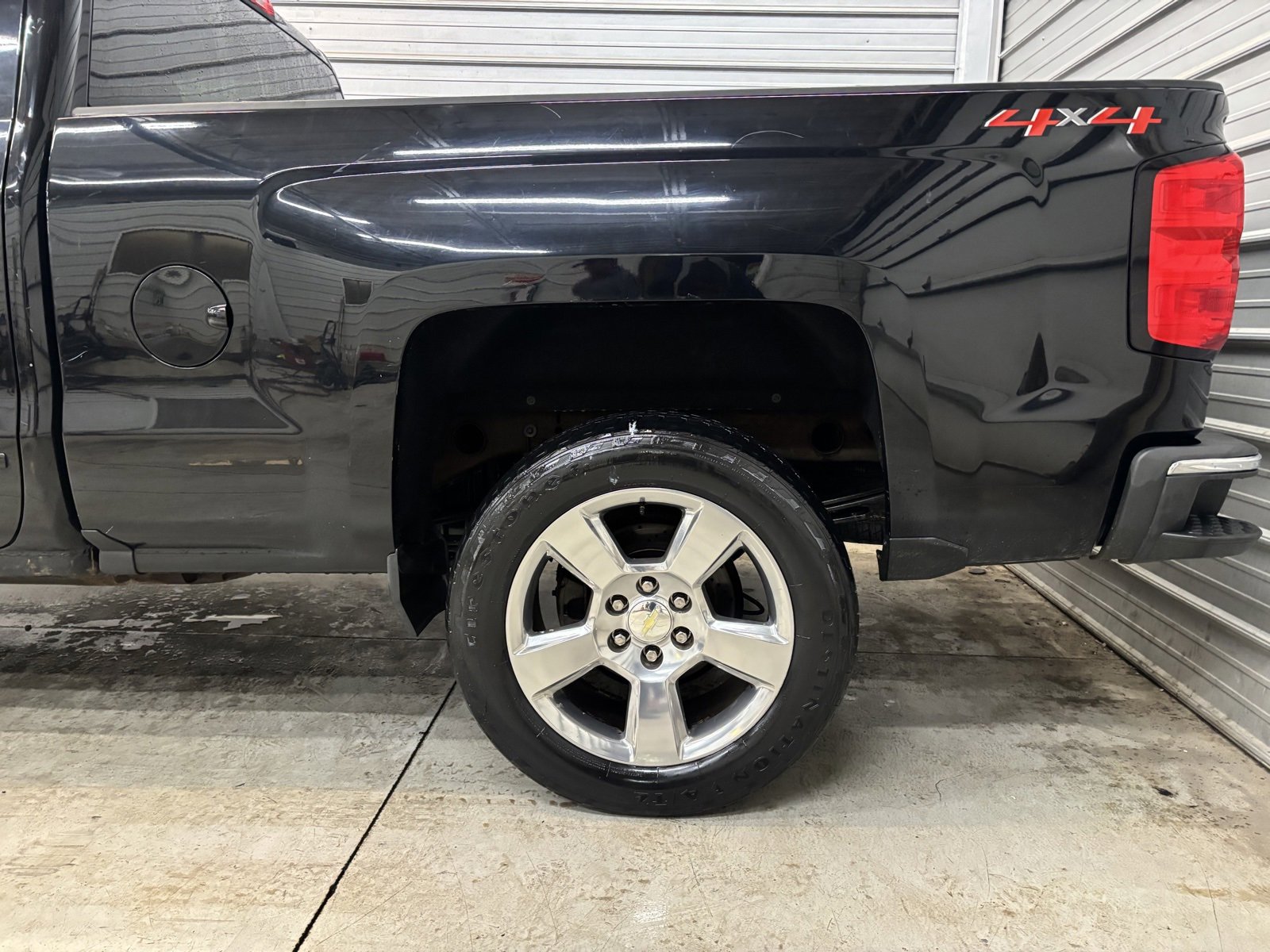 Used 2018 Chevrolet Silverado 1500 LT w/ All Star Edition image 6
