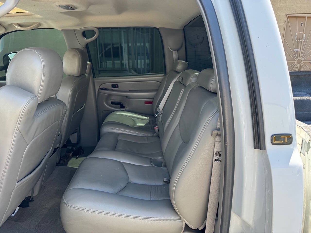 Used 2007 Chevrolet Silverado 2500 LT w/ Heavy-Duty Power Package AWD/4WD image 31