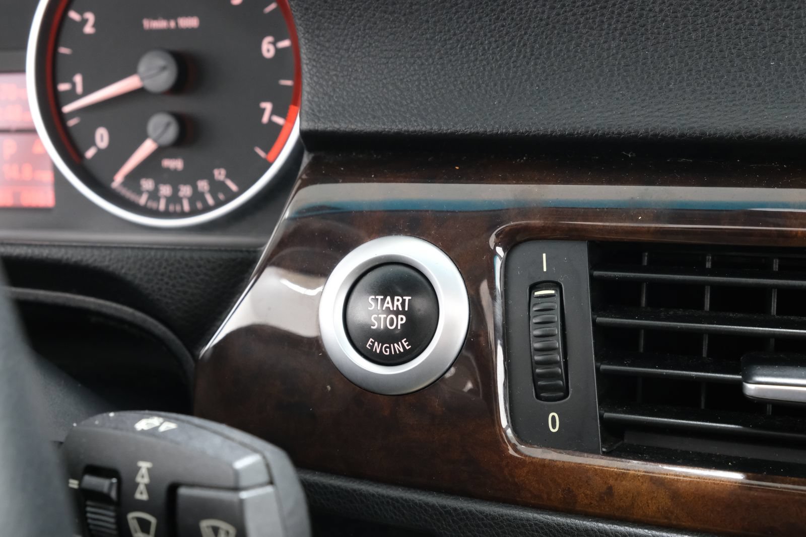 Used 2007 BMW 328xi Sedan AWD/4WD image 15