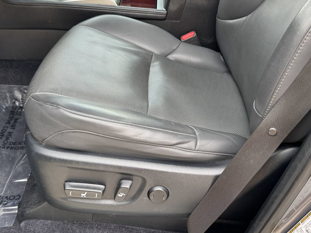 Used 2019 Lexus GX 460 Premium AWD/4WD image 17
