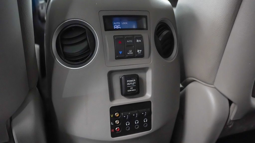 Used 2012 Honda Pilot Touring image 20