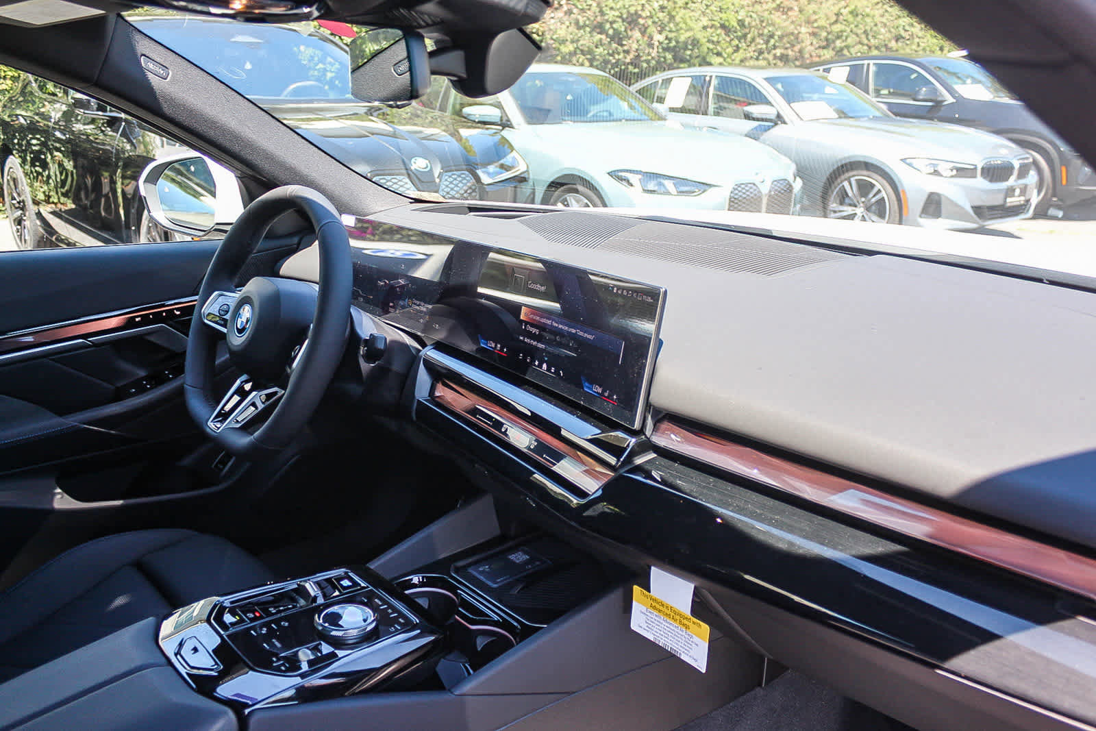 New 2026 BMW i5 eDrive40 w/ M Sport Package RWD image 16