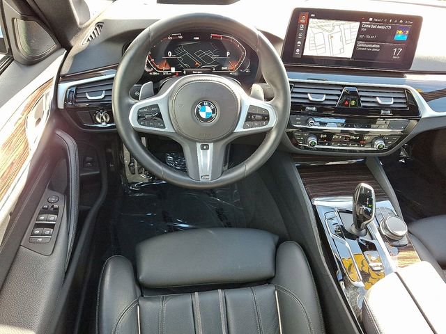 Used 2023 BMW 530i xDrive w/ M Sport Package image 11