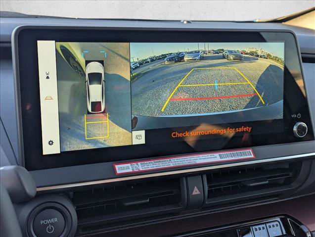 New 2026 Toyota Prius Plug-In Hybrid image 12