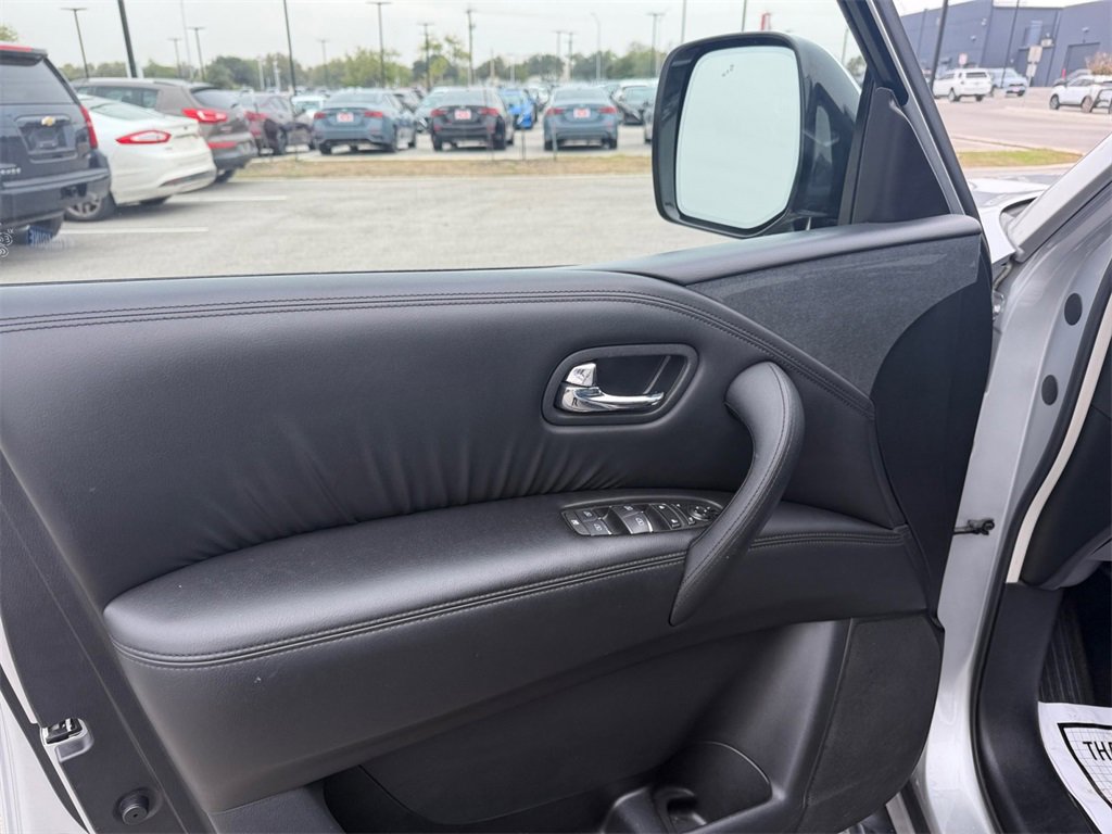 Used 2023 Nissan Armada SV image 28