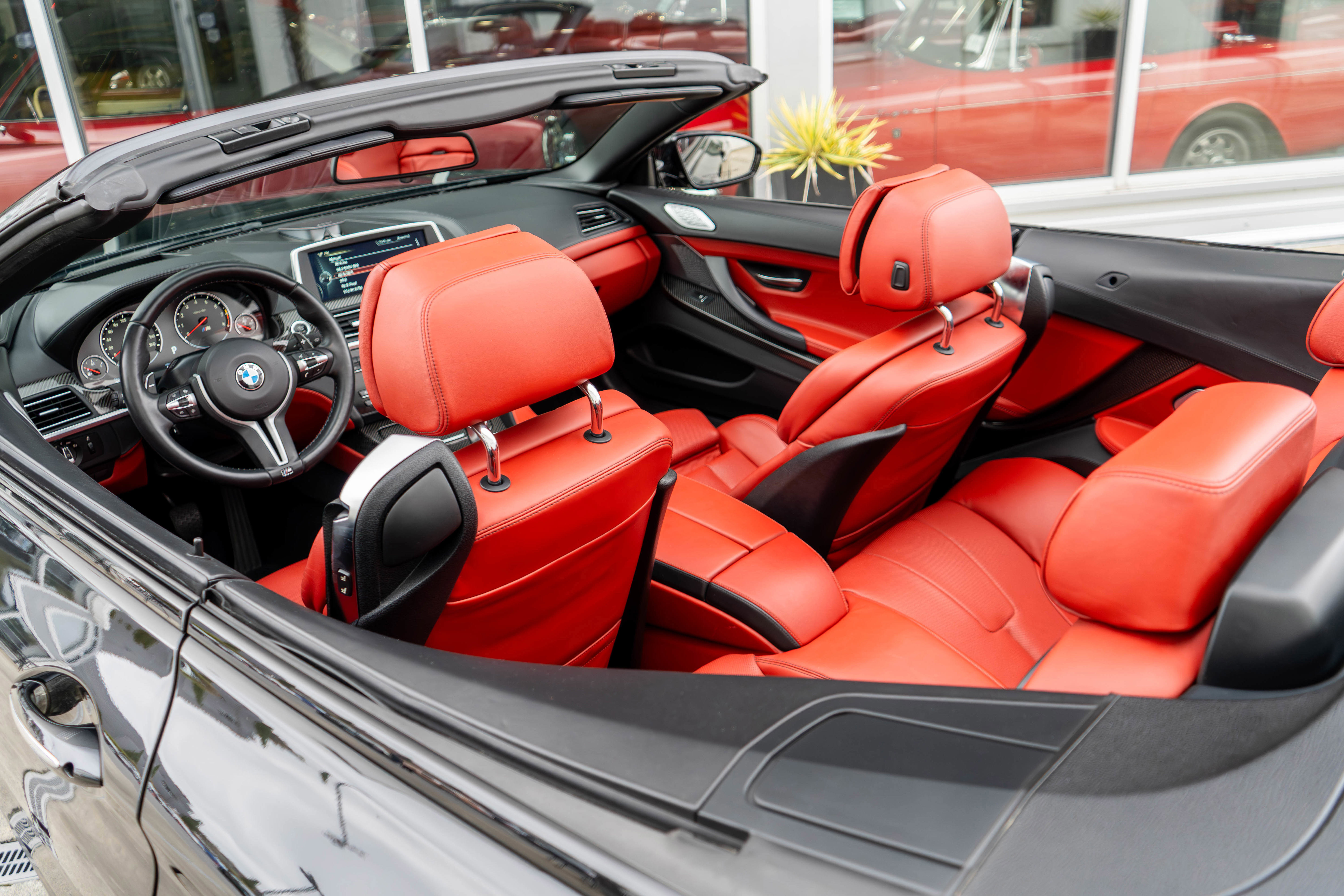 Used 2014 BMW M6 Convertible RWD image 7
