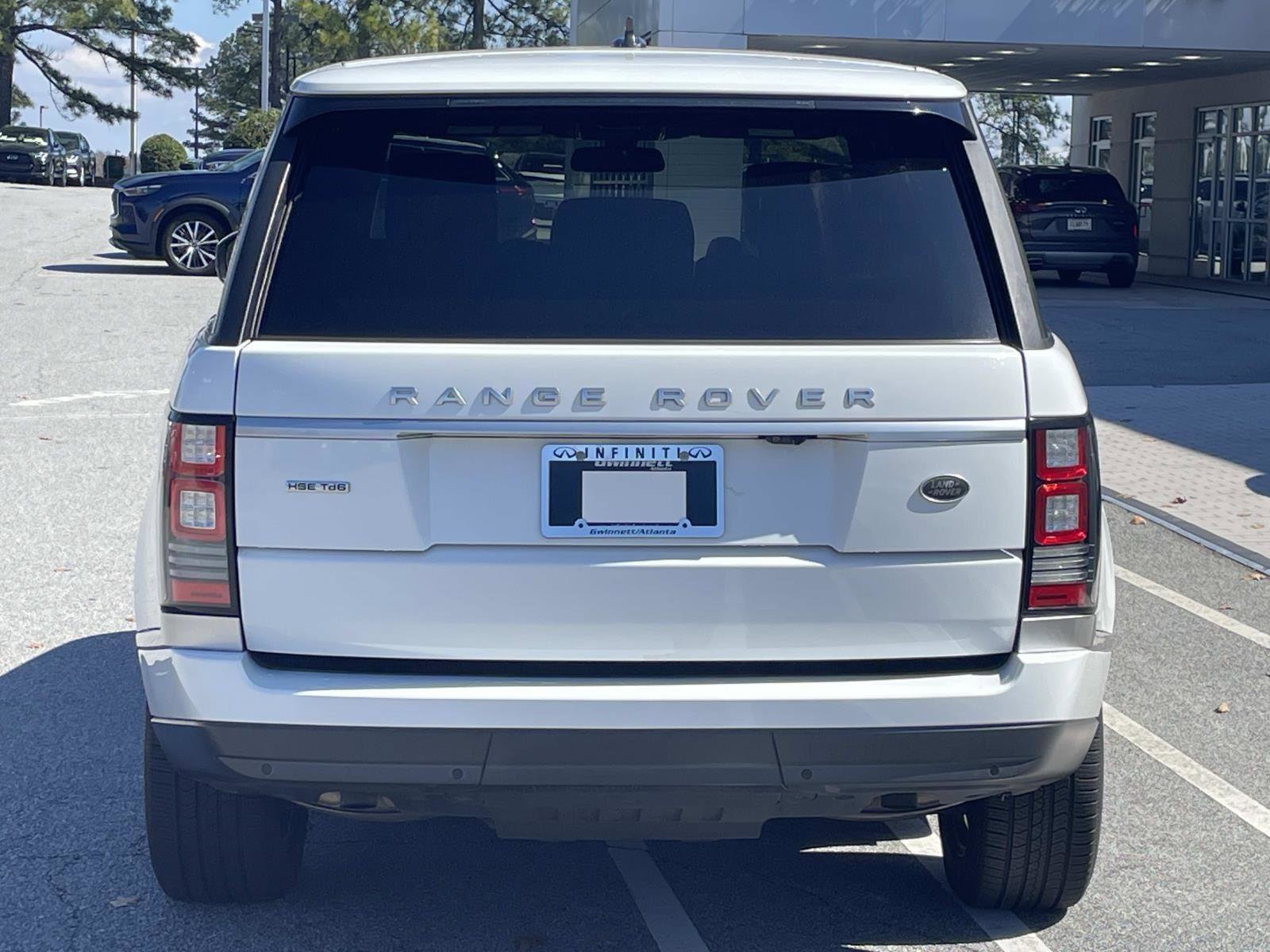 Used 2016 Land Rover Range Rover HSE image 3