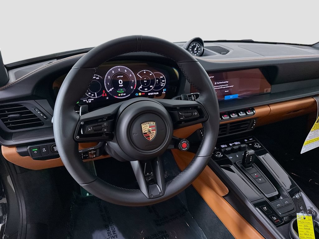 Certified 2026 Porsche 911 Targa 4 GTS AWD/4WD image 12
