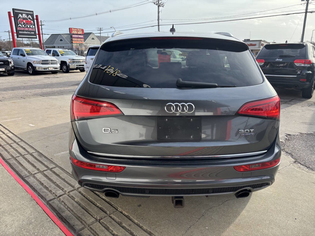 Used 2016 Audi Q5 3.0T Premium Plus w/ Technology Package image 4