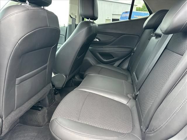 Certified 2022 Buick Encore Preferred w/ Safety Package FWD image 16