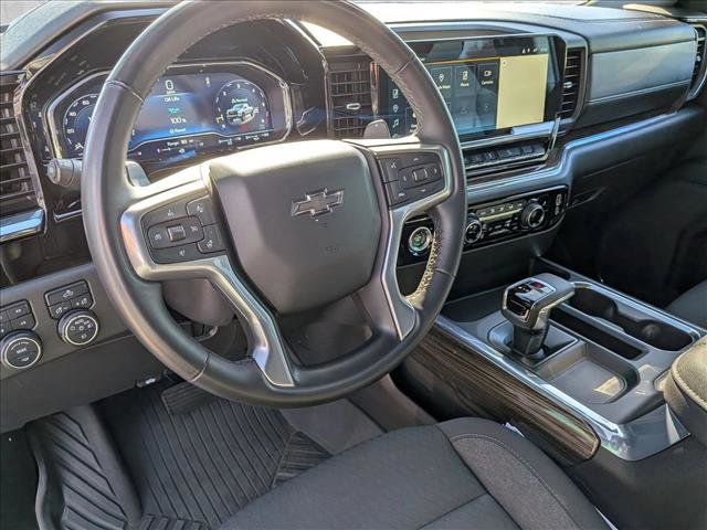 Used 2024 Chevrolet Silverado 1500 LT Trail Boss w/ Protection Package image 10