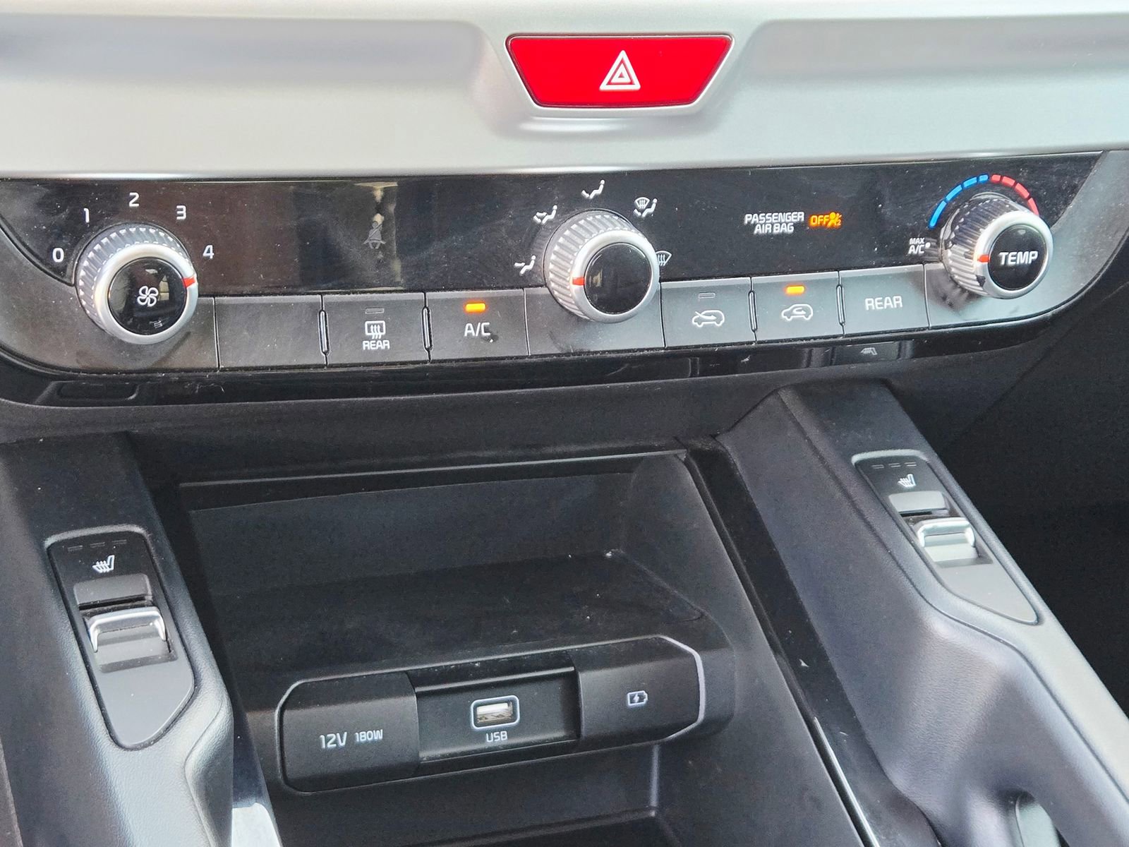 Used 2020 Kia Telluride S image 16