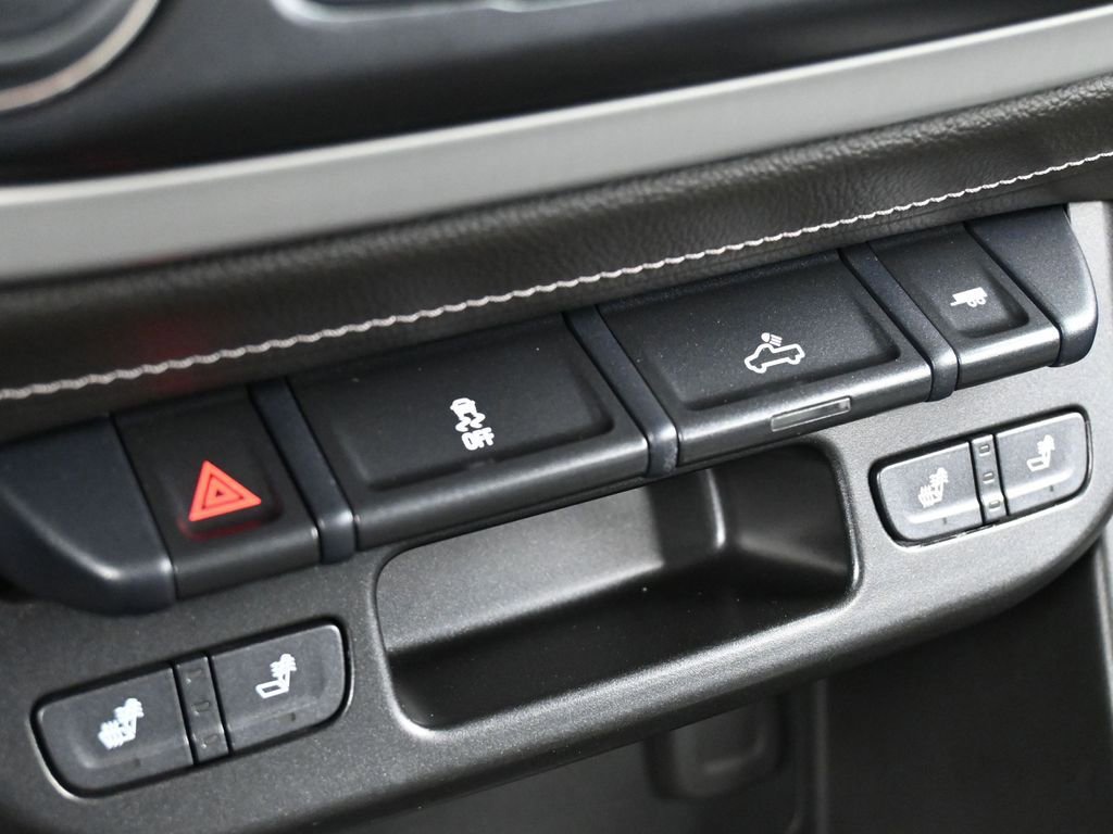 Used 2022 GMC Canyon Elevation w/ Elevation Premium Package image 25