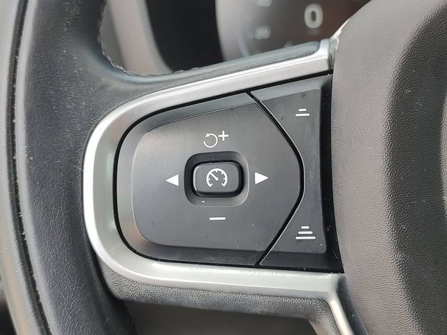 Used 2022 Volvo S60 B5 Momentum w/ Premium Package AWD/4WD image 19