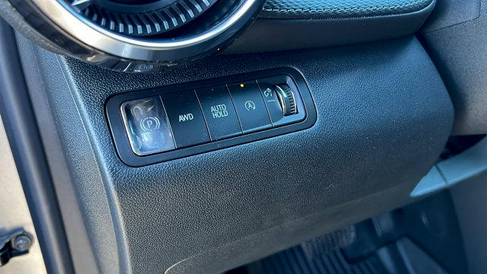 New 2026 Chevrolet Equinox LT w/ Convenience Package II image 28