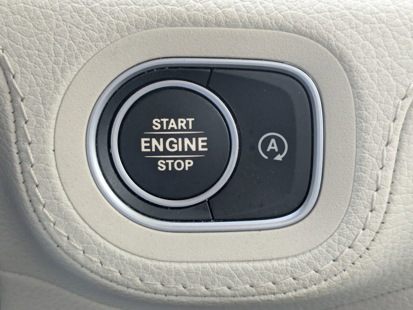 Used 2022 Mercedes-Benz GLE 450 4MATIC image 33