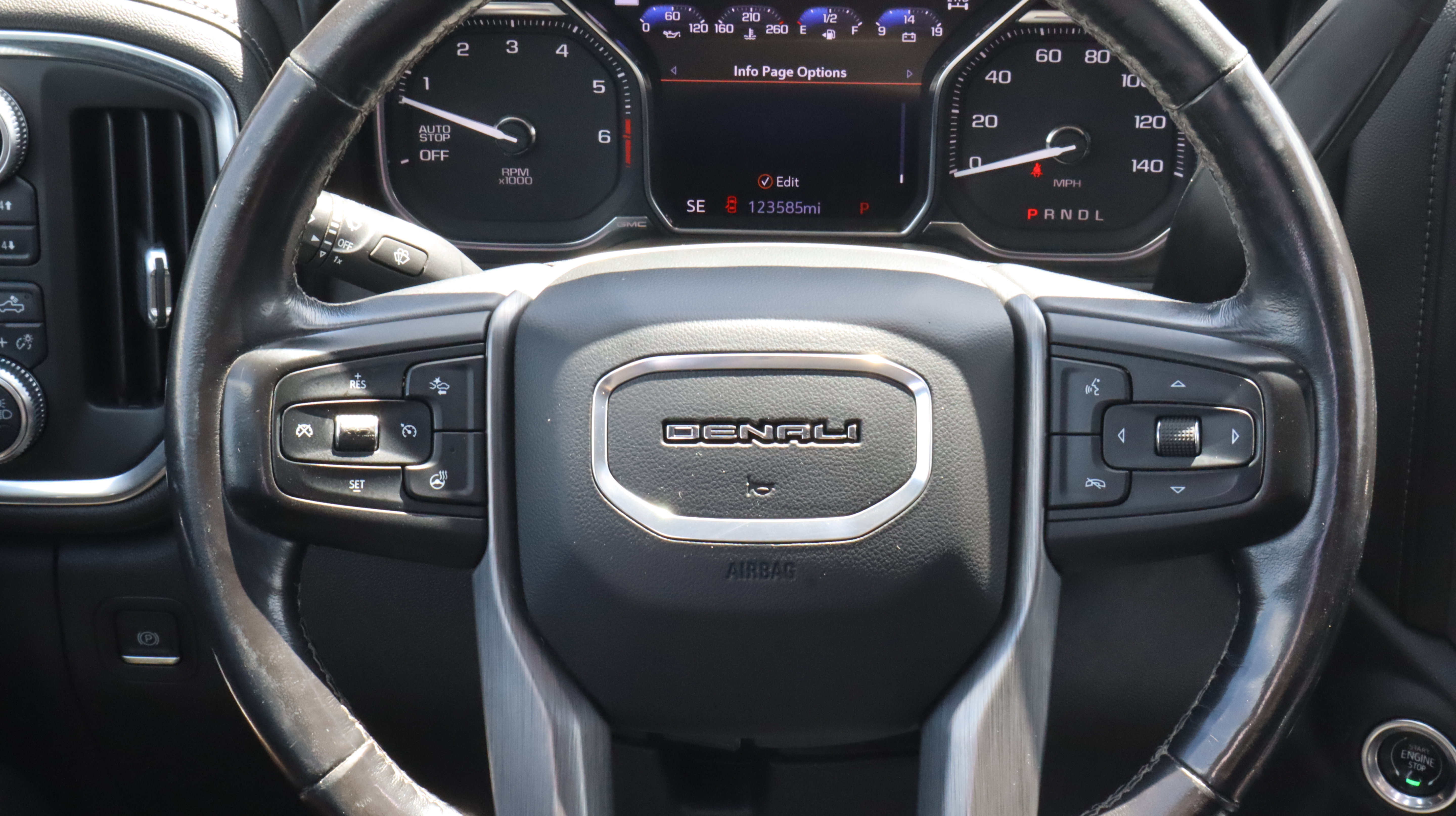 Used 2019 GMC Sierra 1500 Denali w/ Technology Package AWD/4WD image 14