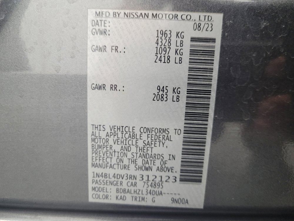 Used 2024 Nissan Altima 2.5 SV image 33