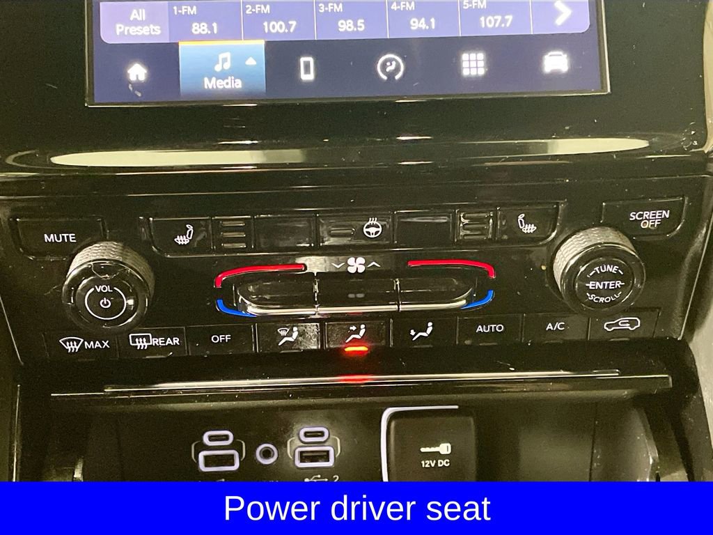 Used 2023 Jeep Grand Cherokee L Laredo image 18