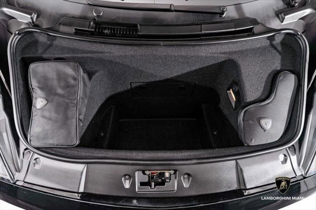 Used 2012 Lamborghini Gallardo LP 560-4 AWD/4WD image 7