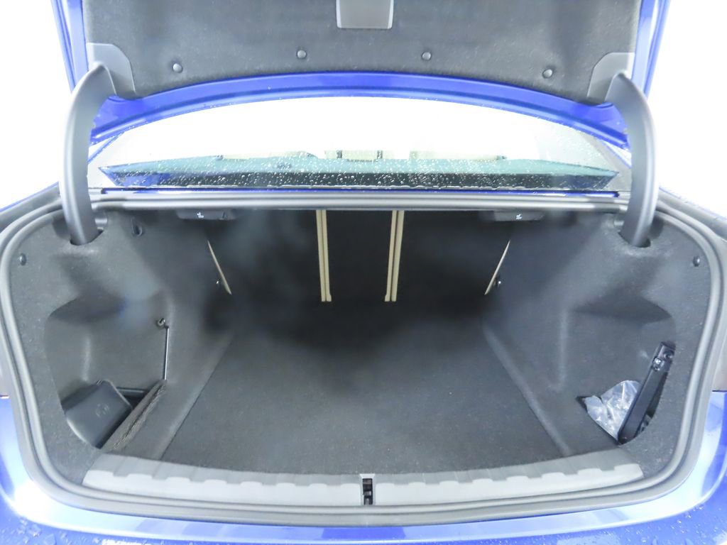 New 2026 BMW 330i Sedan w/ M Sport Package image 29