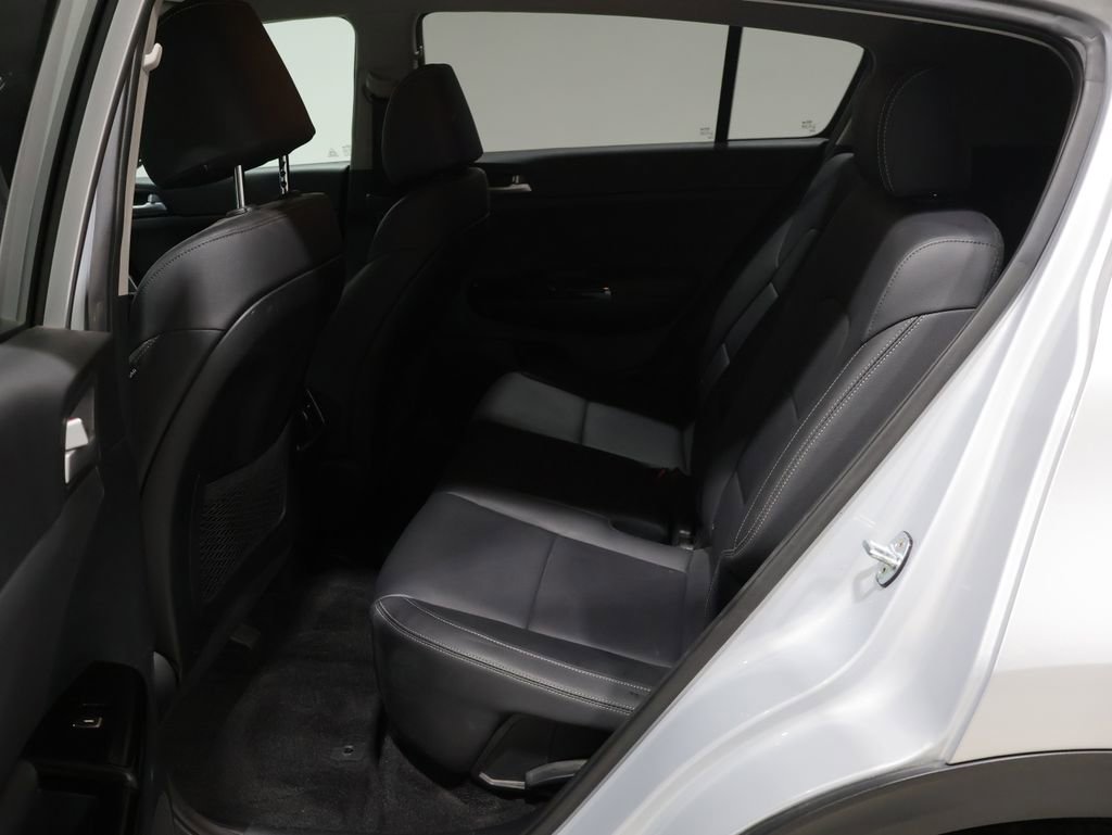 Used 2018 Kia Sportage EX image 18