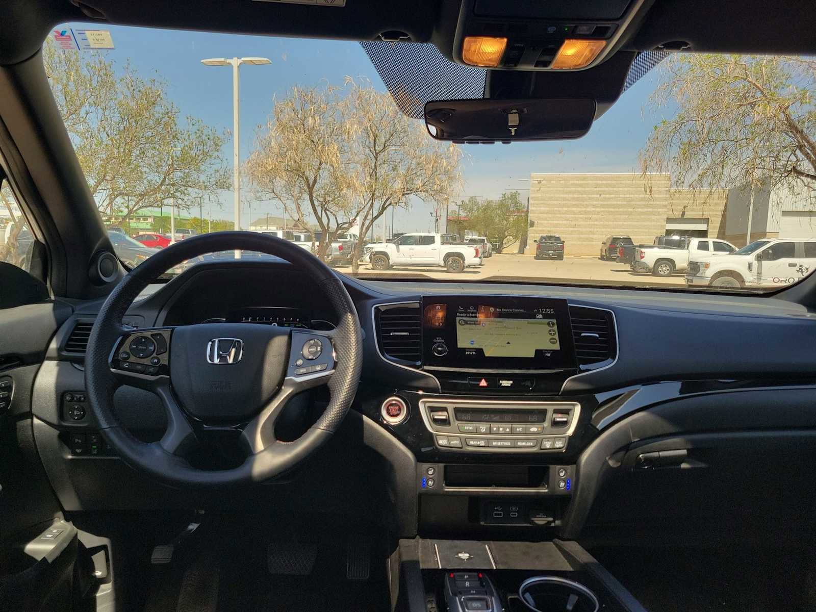 Used 2025 Honda Passport Black Edition image 6