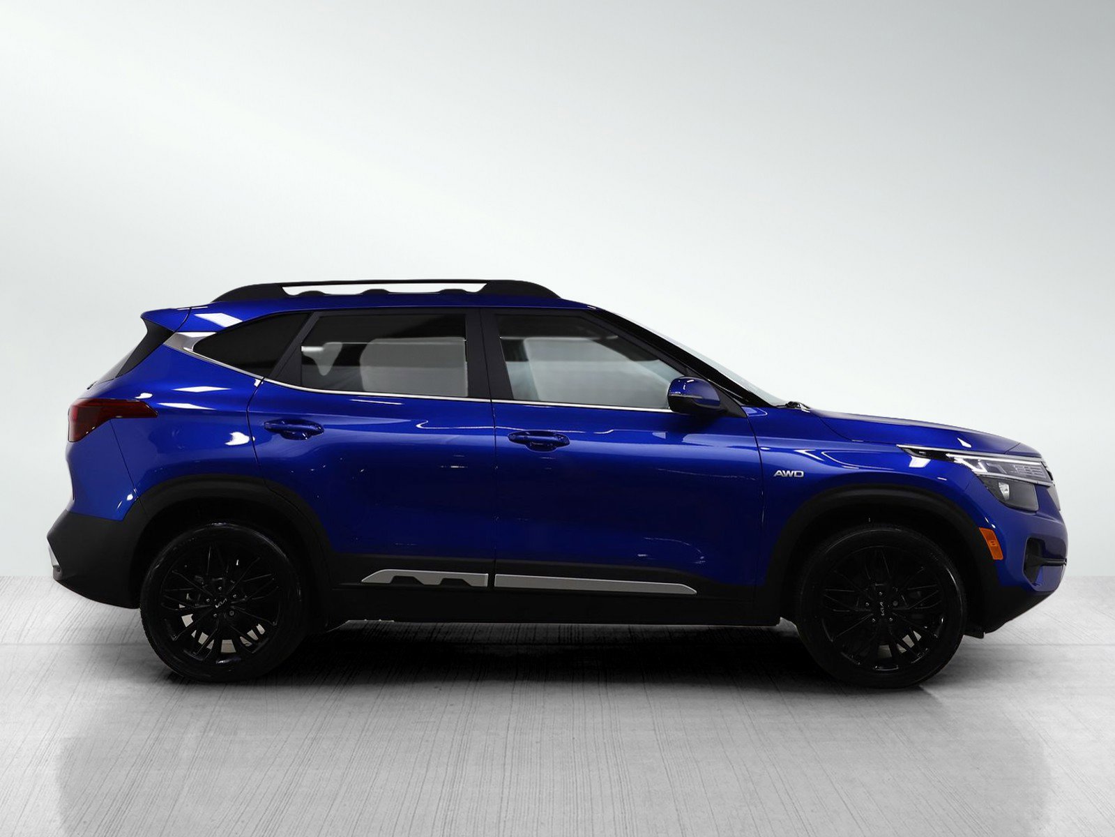 Used 2023 Kia Seltos Nightfall Edition image 6