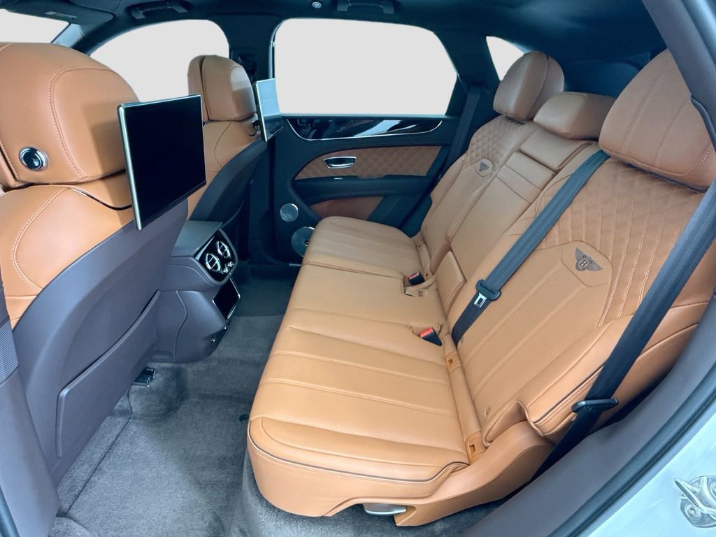Used 2022 Bentley Bentayga image 20
