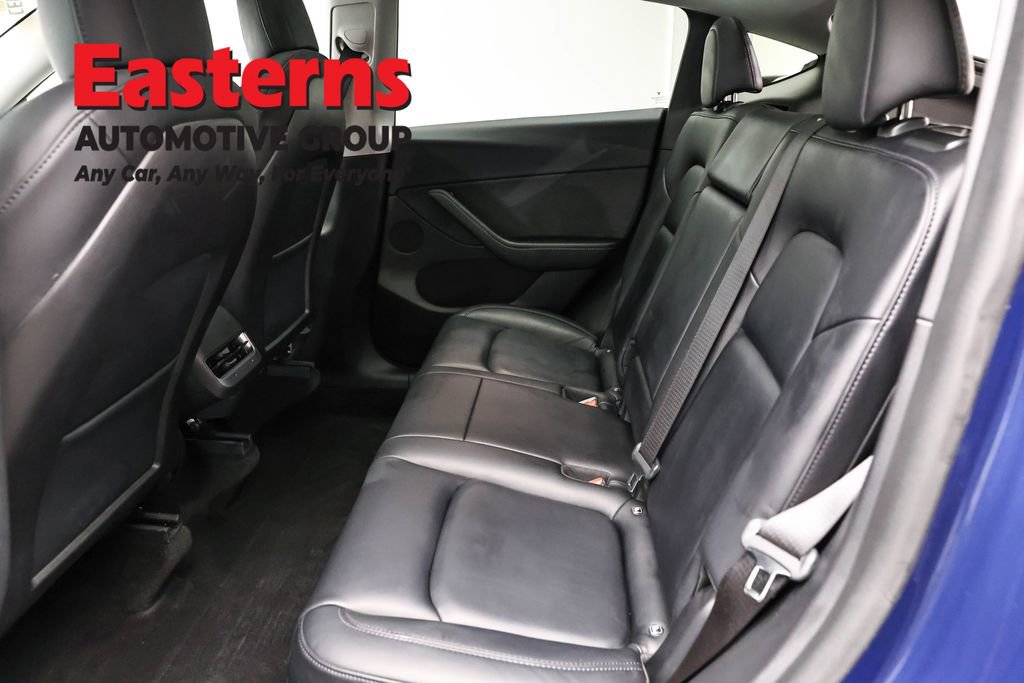 Used 2021 Tesla Model Y Long Range image 19