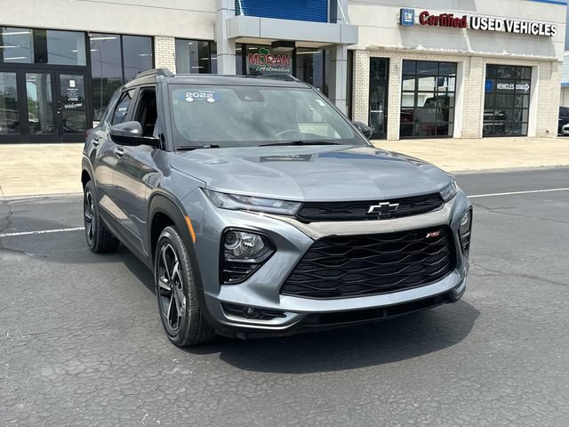 Certified 2022 Chevrolet TrailBlazer RS w/ Technology Package FWD image 2