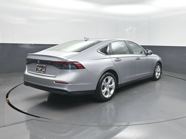 Used 2025 Honda Accord LX image 28
