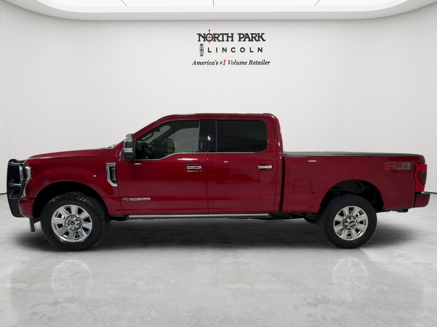 Used 2020 Ford F250 Platinum w/ FX4 Off-Road Package AWD/4WD image 8