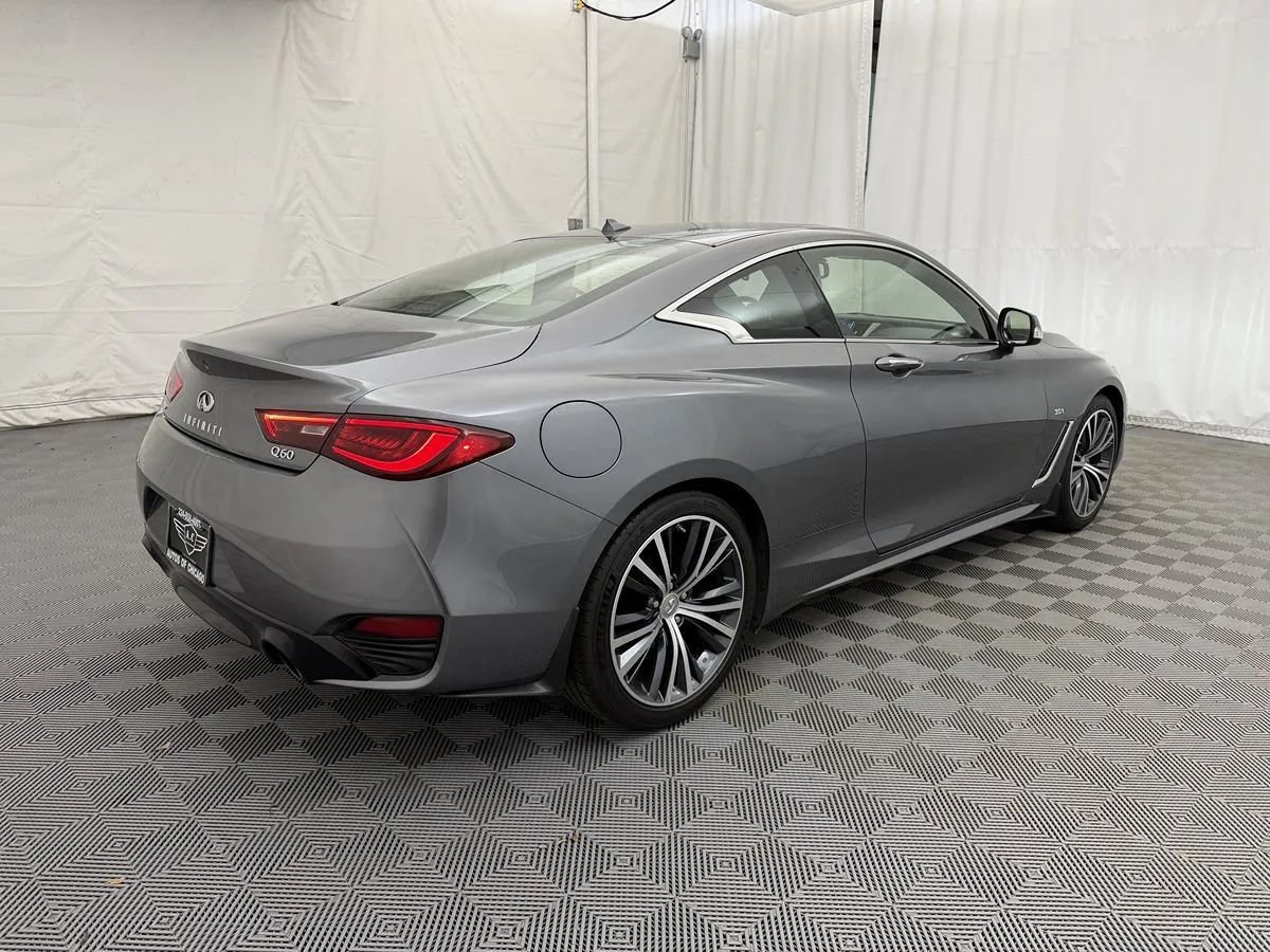 Used 2018 INFINITI Q60 3.0t Luxe w/ Sensory Package 3.0T Luxe AWD/4WD image 5